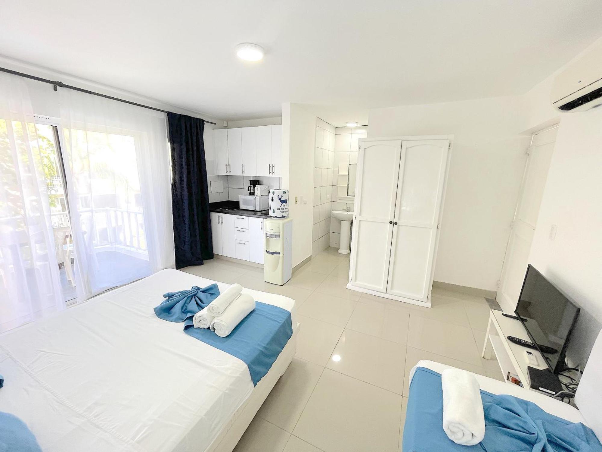 Tropical Adventures Sol Caribe Studios Suites Bavaro Beach & Pool Punta Cana Buitenkant foto